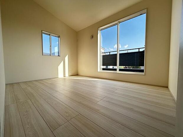 子供部屋にもちょうど良い大きさのお部屋です。