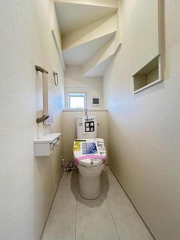 ほっと安らげるトイレ空間です。