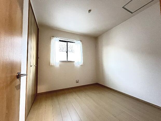 子供部屋にもちょうど良い大きさのお部屋です。