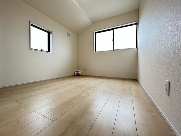 子供部屋にもちょうど良い大きさのお部屋です。