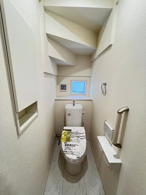 ほっと安らげるトイレ空間です。