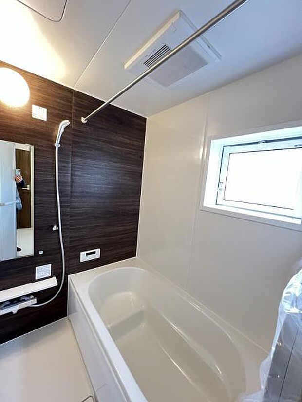 お風呂でほっとひといき。1日の疲れを癒しましょう。