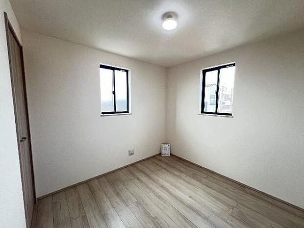 子供部屋にもちょうど良い大きさのお部屋です。