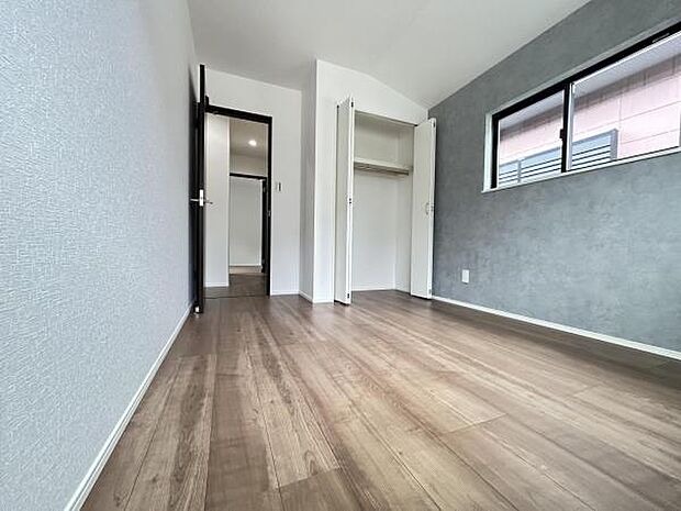 子供部屋にもちょうど良い大きさのお部屋です。