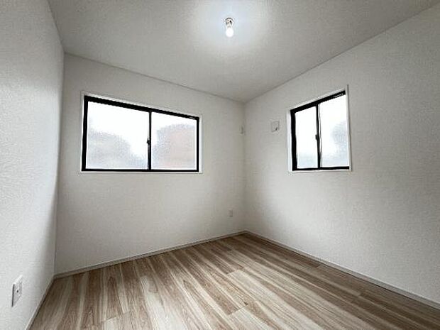 子供部屋にもちょうど良い大きさのお部屋です。