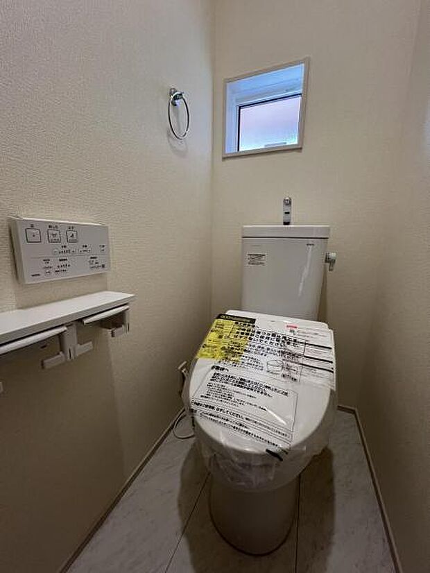 ほっと安らげるトイレ空間です。