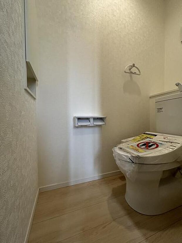 ほっと安らげるトイレ空間です。