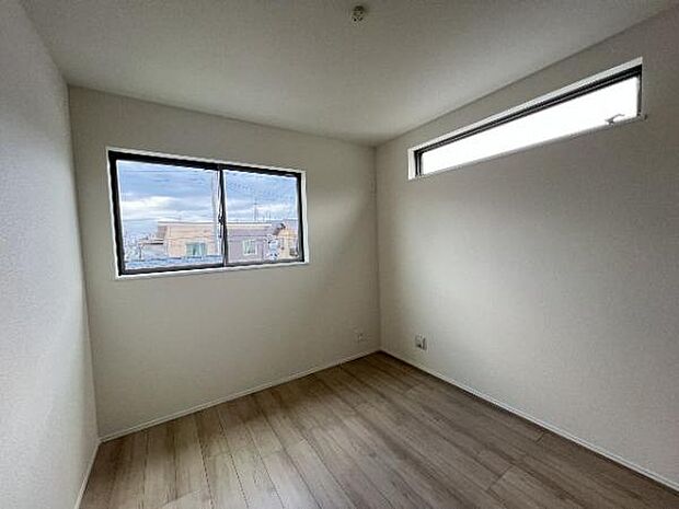 子供部屋にもちょうど良い大きさのお部屋です。