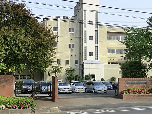 鶴ヶ島市立藤小学校まで約550m(徒歩7分)