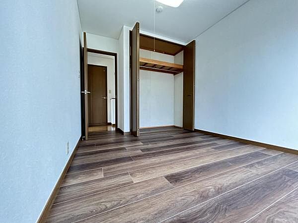 子供部屋にもちょうど良い大きさのお部屋です。