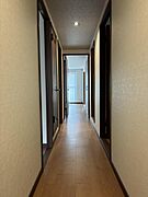 廊下の内観画像です。