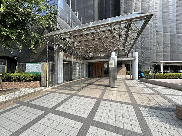 エントランスです。皆様やお客様をお出迎え致します。
