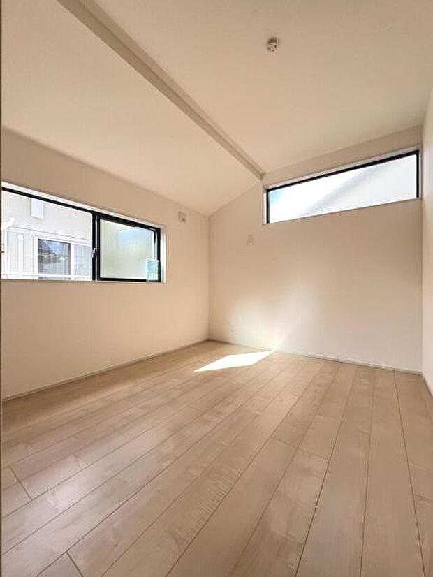 子供部屋にもちょうど良い大きさのお部屋です。