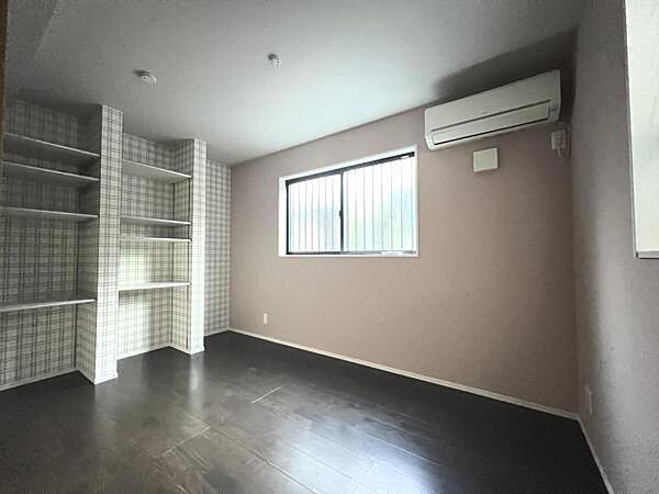 子供部屋にもちょうど良い大きさのお部屋です。