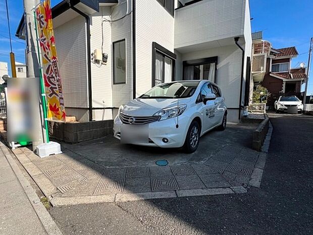 駐車スペースございます。