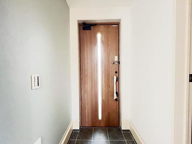 いつも気持ちよくご家族を迎えられる玄関です。