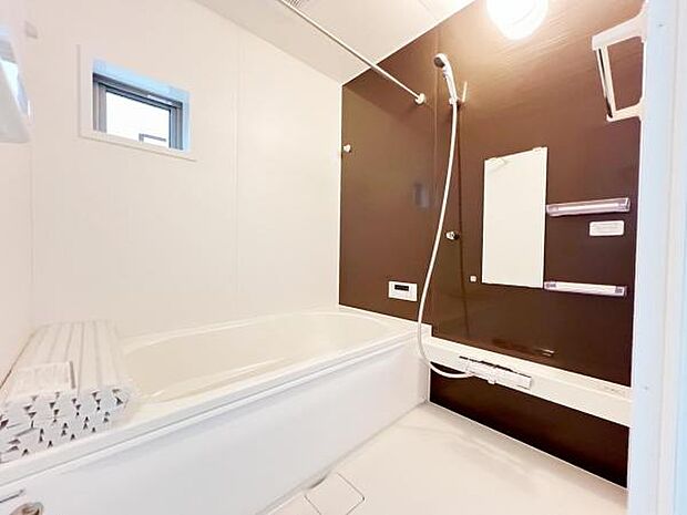 お風呂でほっとひといき。1日の疲れを癒しましょう。