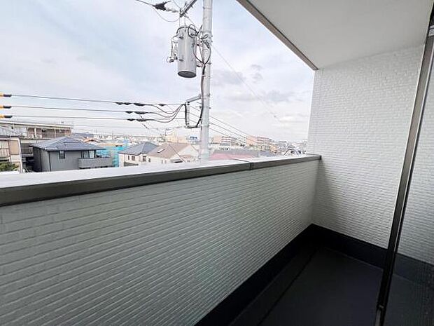 お洗濯ものを気持ち良く太陽の光で干せるのが嬉しいですね。