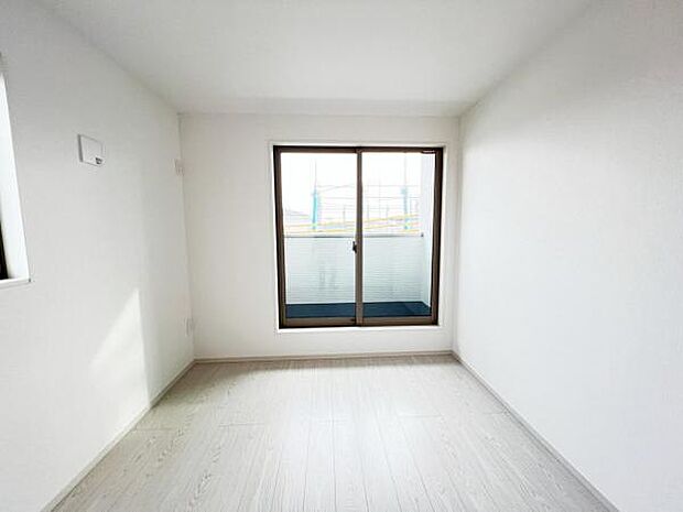 子供部屋にもちょうど良い大きさのお部屋です。