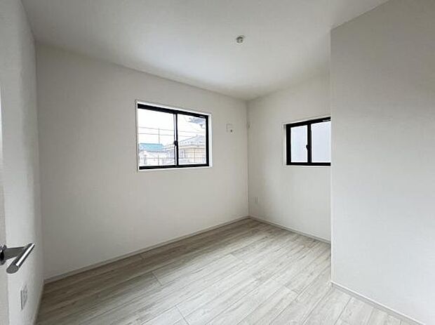 子供部屋にもちょうど良い大きさのお部屋です。