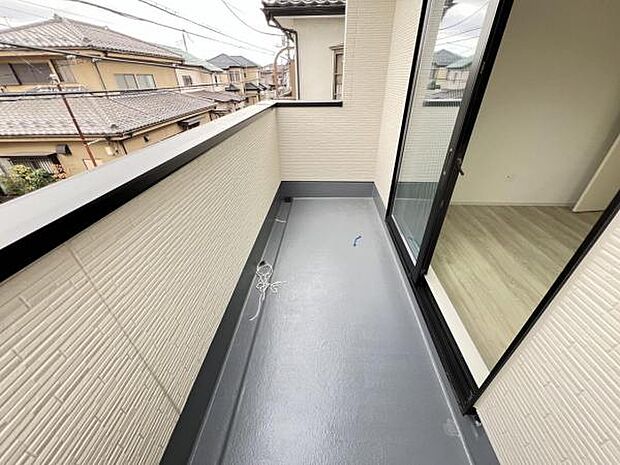 お洗濯ものを気持ち良く太陽の光で干せるのが嬉しいですね。