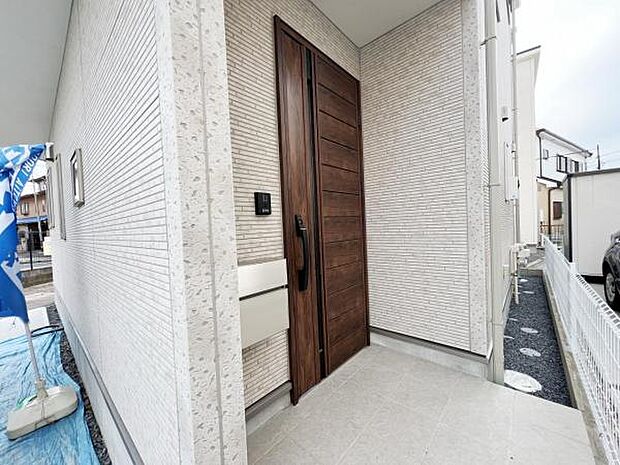 いつも気持ちよくご家族を迎えられる玄関です。