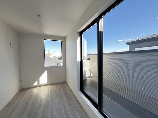 子供部屋にもちょうど良い大きさのお部屋です。