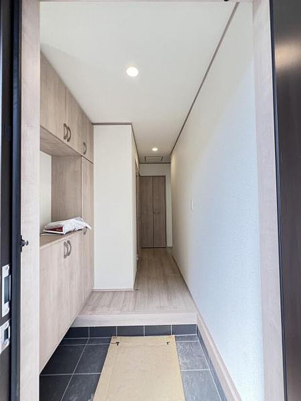 いつも気持ちよくご家族を迎えられる玄関です。