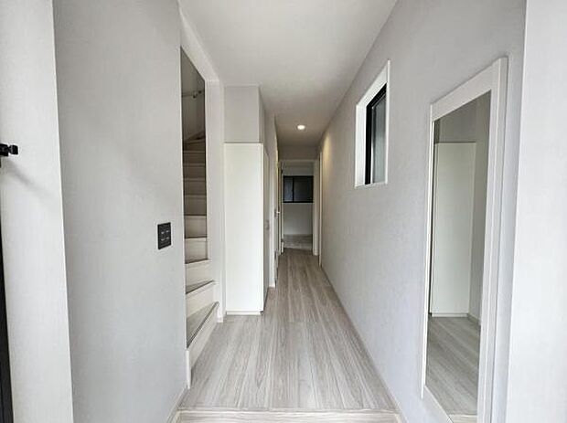 いつも気持ちよくご家族を迎えられる玄関です。