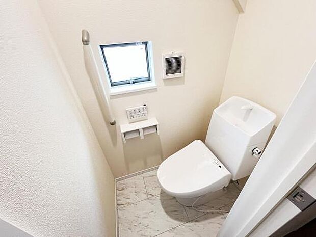 ほっと安らげるトイレ空間です。