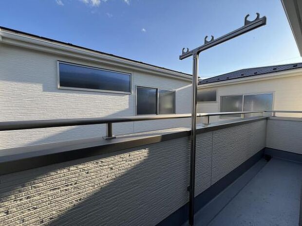 お洗濯ものを気持ち良く太陽の光で干せるのが嬉しいですね。