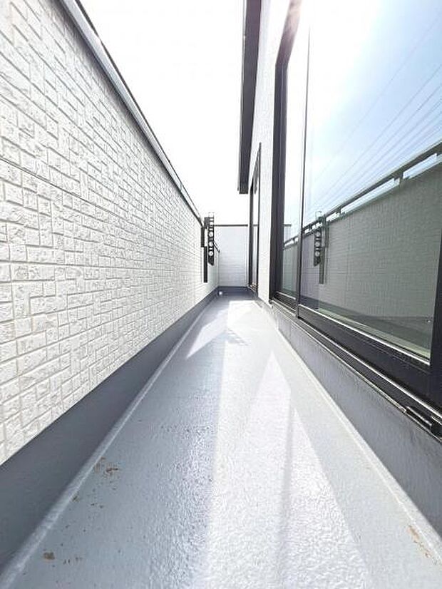 お洗濯ものを気持ち良く太陽の光で干せるのが嬉しいですね。