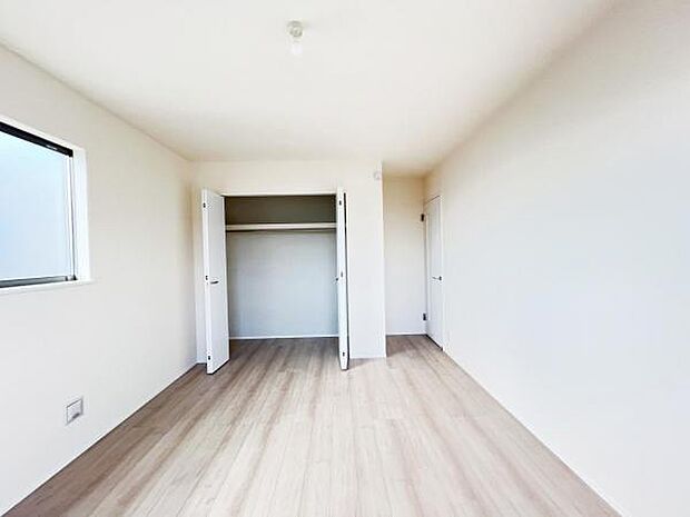 子供部屋にもちょうど良い大きさのお部屋です。