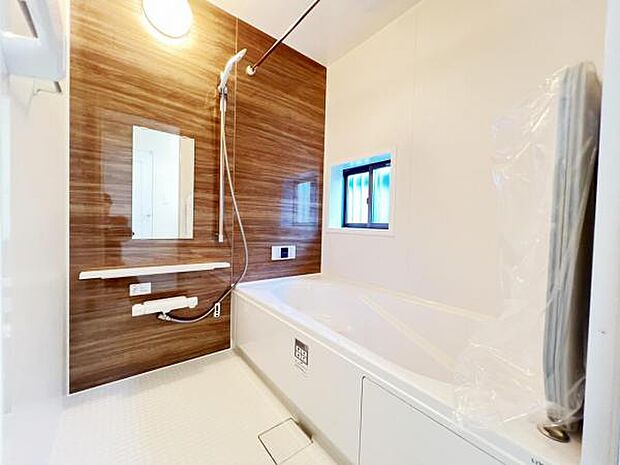 お風呂でほっとひといき。1日の疲れを癒しましょう。