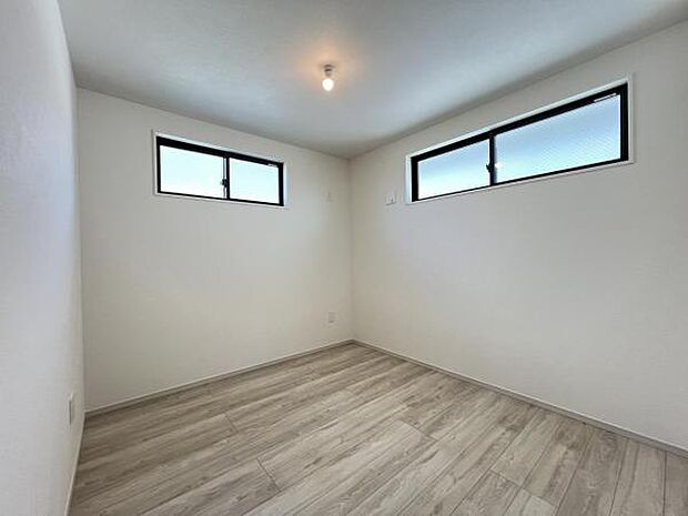 子供部屋にもちょうど良い大きさのお部屋です。