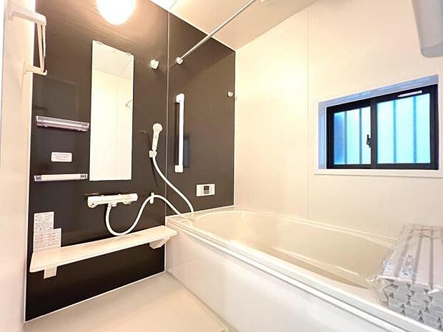 お風呂でほっとひといき。1日の疲れを癒しましょう。