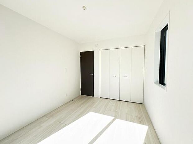 子供部屋にもちょうど良い大きさのお部屋です。