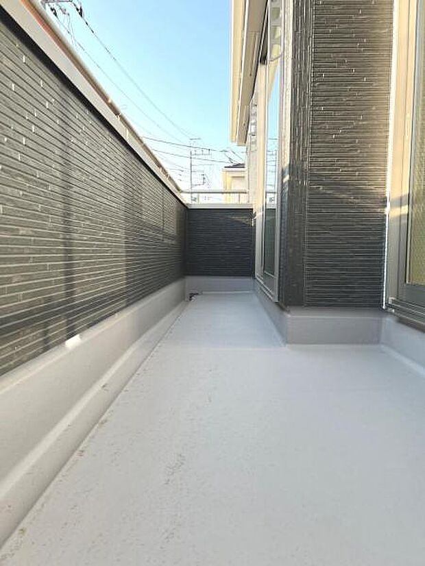 お洗濯ものを気持ち良く太陽の光で干せるのが嬉しいですね。