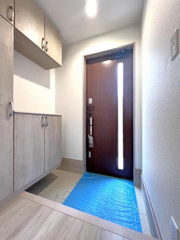 いつも気持ちよくご家族を迎えられる玄関です。