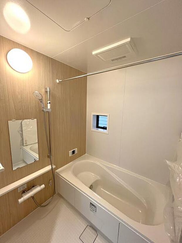 お風呂でほっとひといき。1日の疲れを癒しましょう。