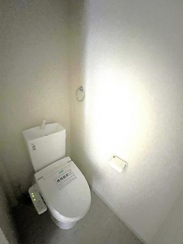 ほっと安らげるトイレ空間です。