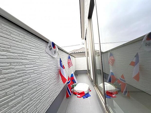 お洗濯ものを気持ち良く太陽の光で干せるのが嬉しいですね。