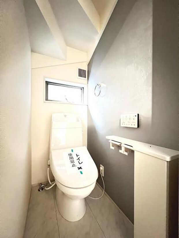 ほっと安らげるトイレ空間です。