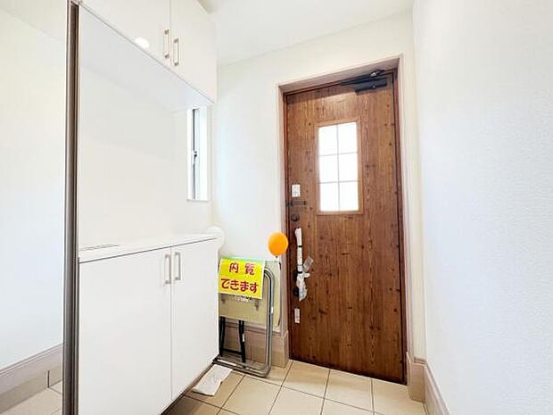 いつも気持ちよくご家族を迎えられる玄関です。