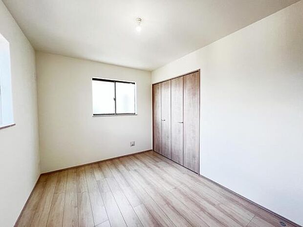 子供部屋にもちょうど良い大きさのお部屋です。