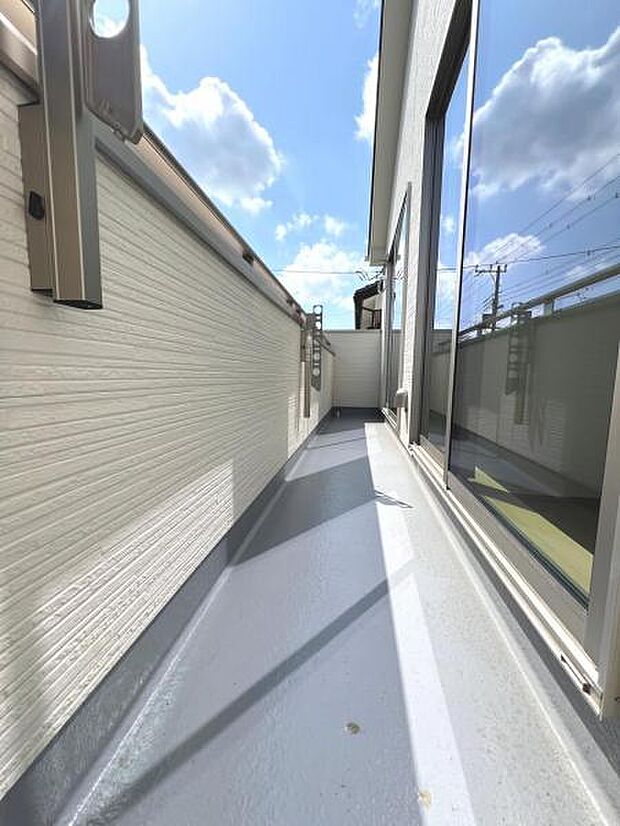 お洗濯ものを気持ち良く太陽の光で干せるのが嬉しいですね。