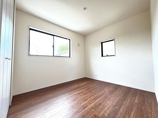 子供部屋にもちょうど良い大きさのお部屋です。