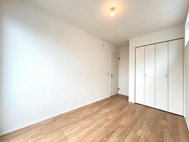 子供部屋や趣味の部屋など用途に合わせてお使いいただけます。