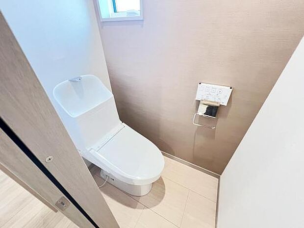 ほっと安らげるトイレ空間です。