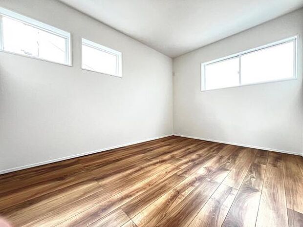 子供部屋にもちょうど良い大きさのお部屋です。